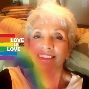 Meet your Posher, Carol